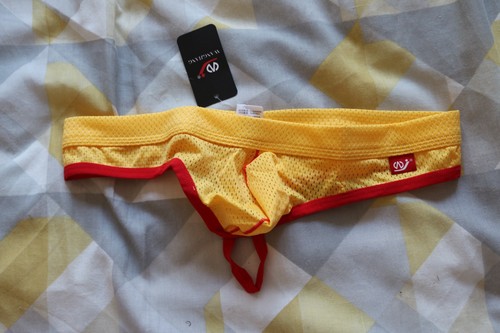 Mens very low rise - , pouched