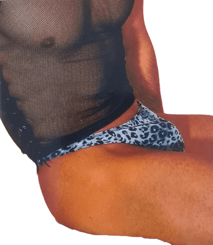 Mens snow leopard posing - mens,